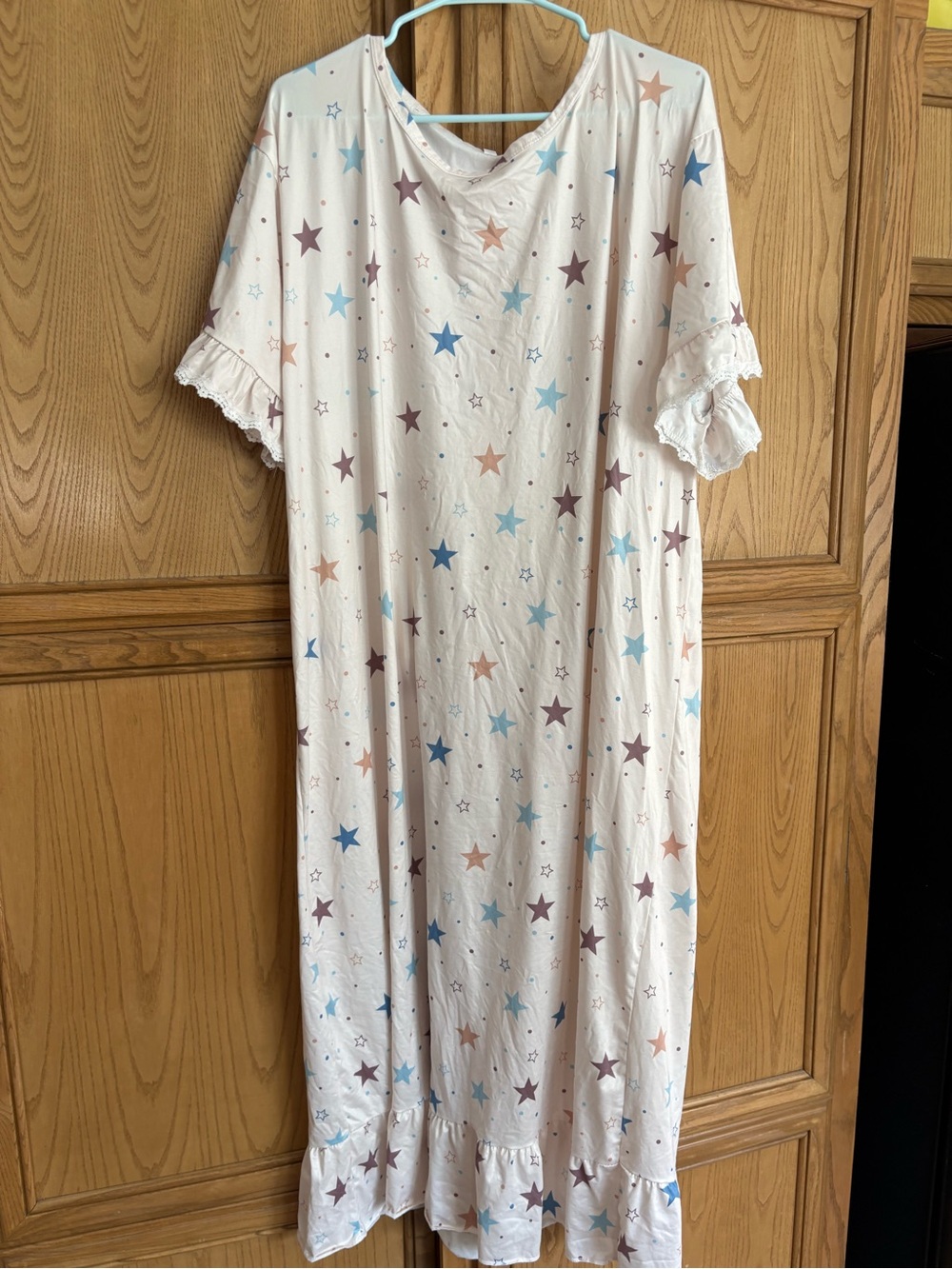 SHEIN Star Print Nightgown with Lace Sleeve Cuff Women’s Size 3XL